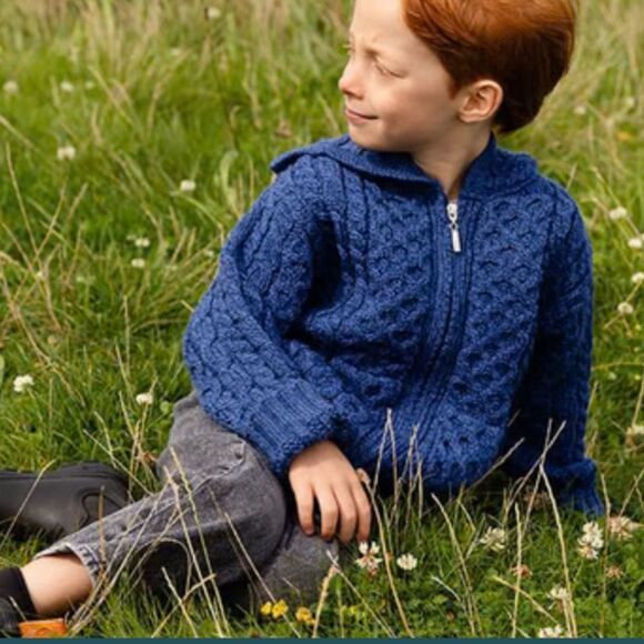 Aran Crafts Kids Merino Hooded Aran Zip Cardigan 6-7 Y - Picture 2 of 11